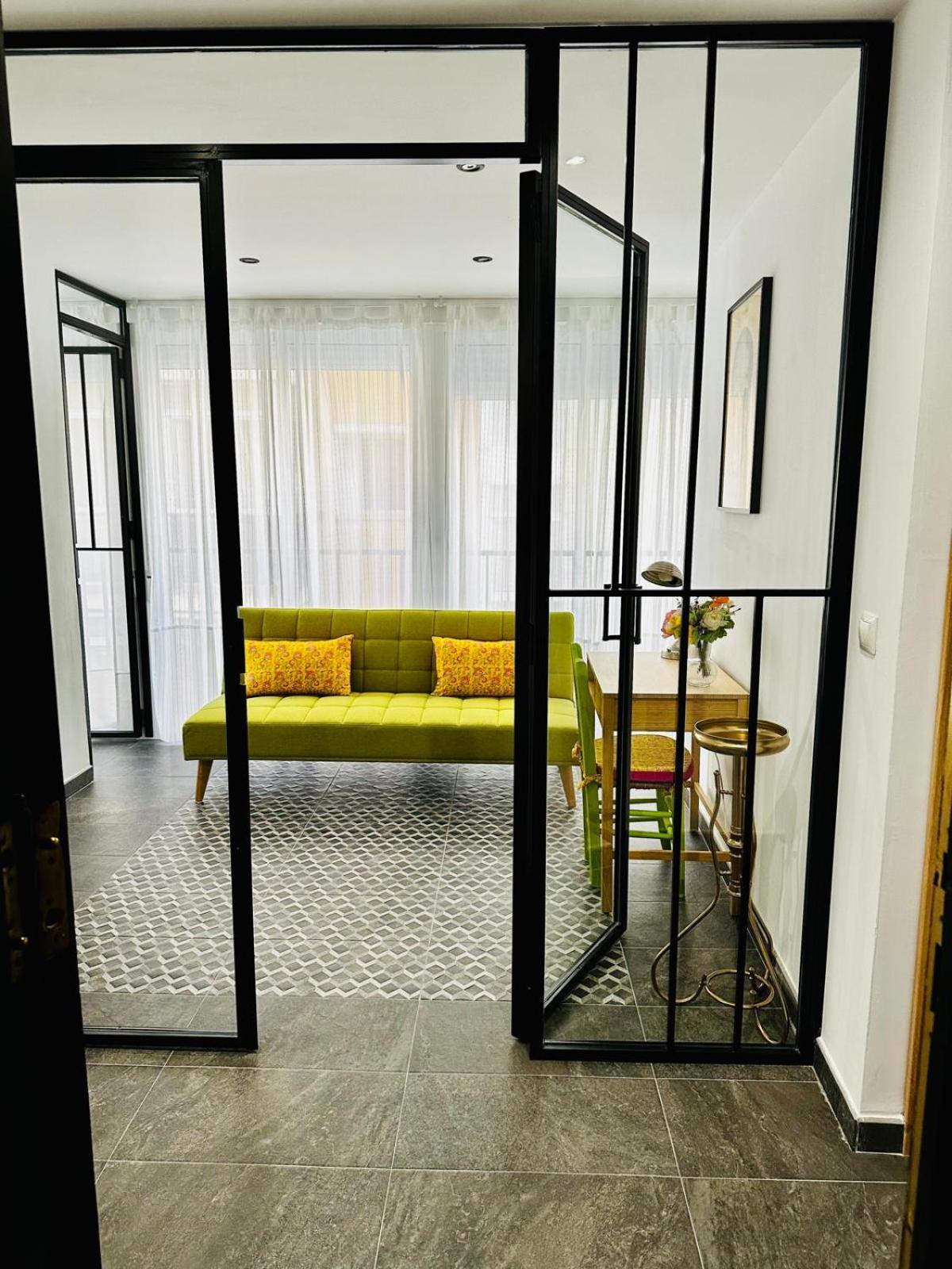 Maldonado Urban Suite Малага Экстерьер фото